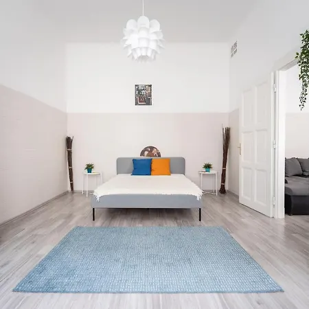 Apartment The White House Budapest