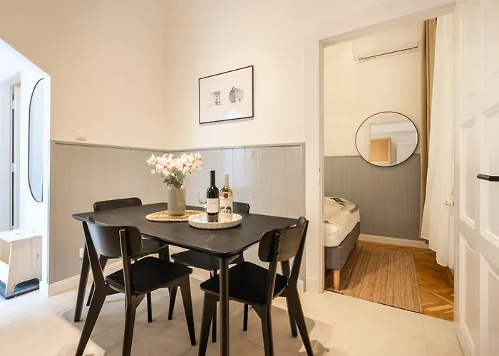 The White House Apartman